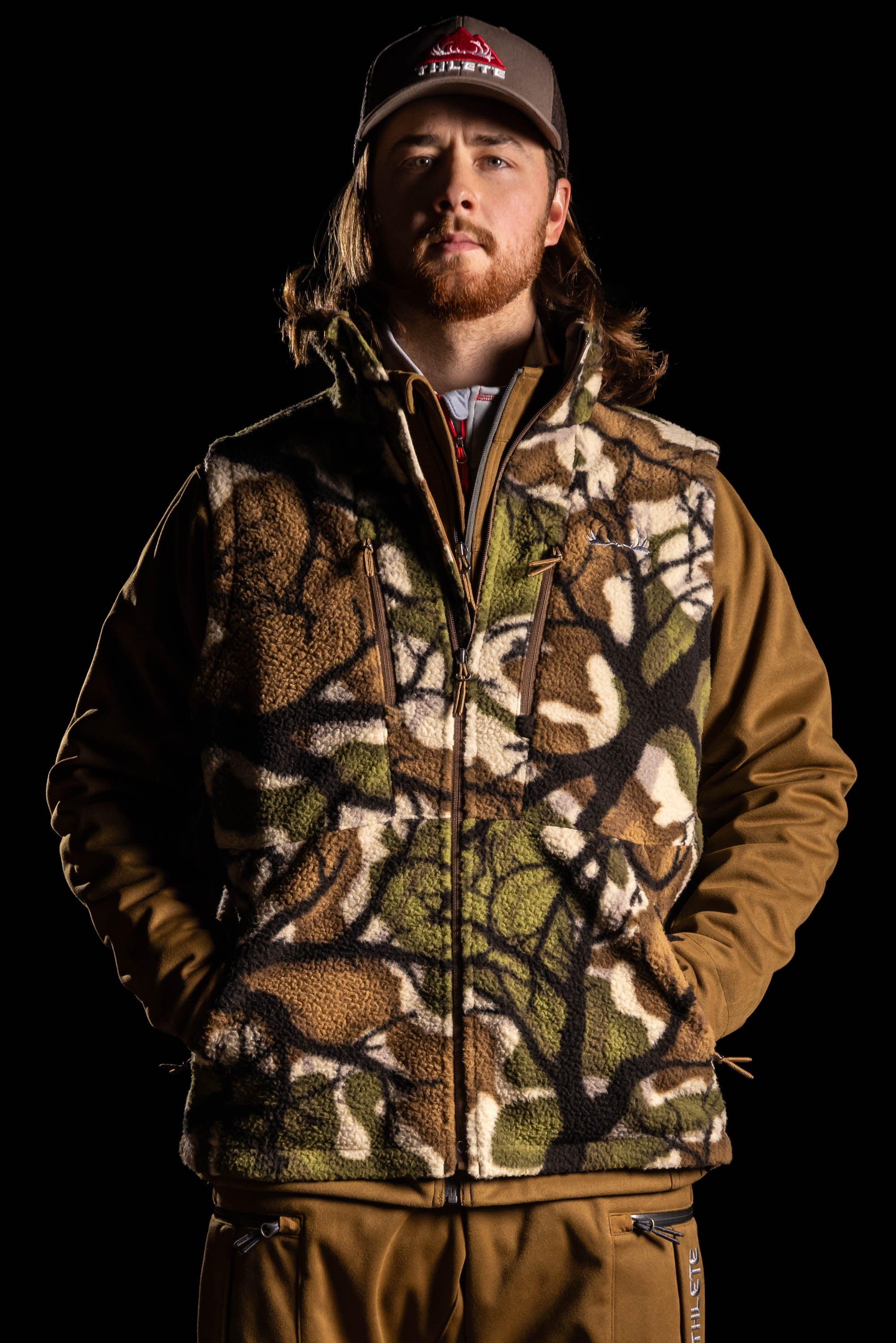Stormkloth Men's Camouflage Multi Pocket Waistcoat Vest Hunting Fishing  Outdoor Camo Sleeveless Jacket (S) : : Fashion