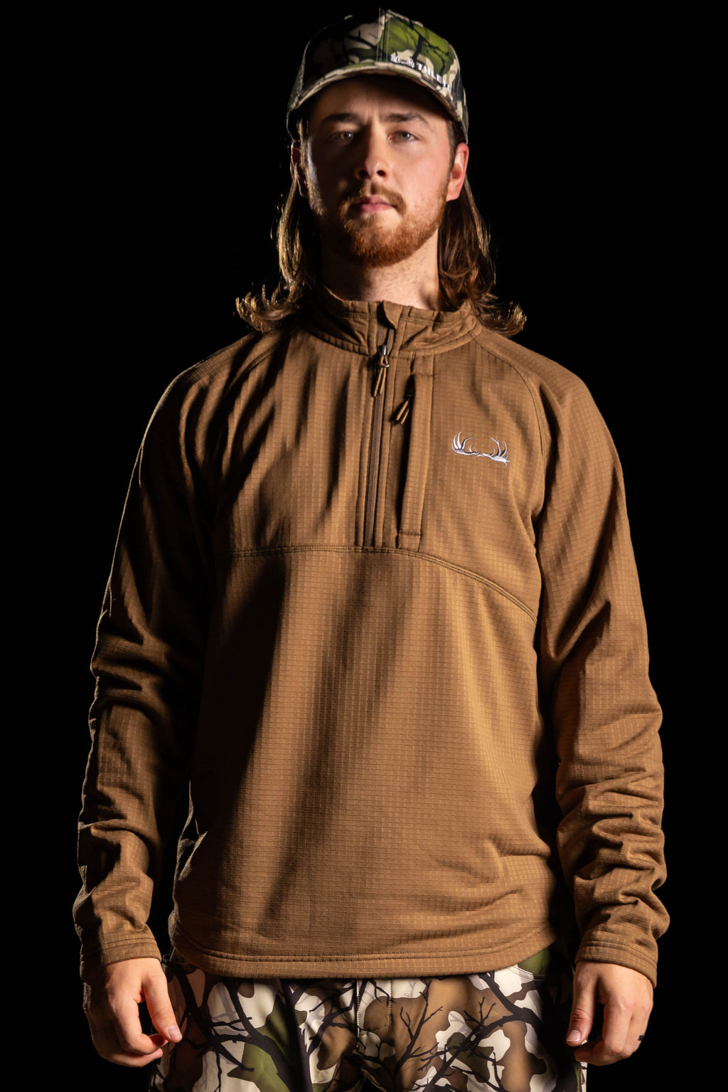 Grid Fleece 1/4 Zip Pullover: Military-Inspired Warmth for Hunters